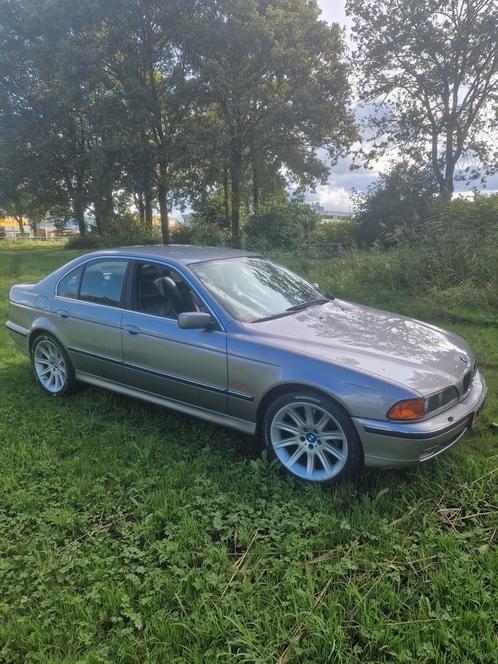 BMW 5-Serie 4.4 I 540 AUT 1996 Grijs