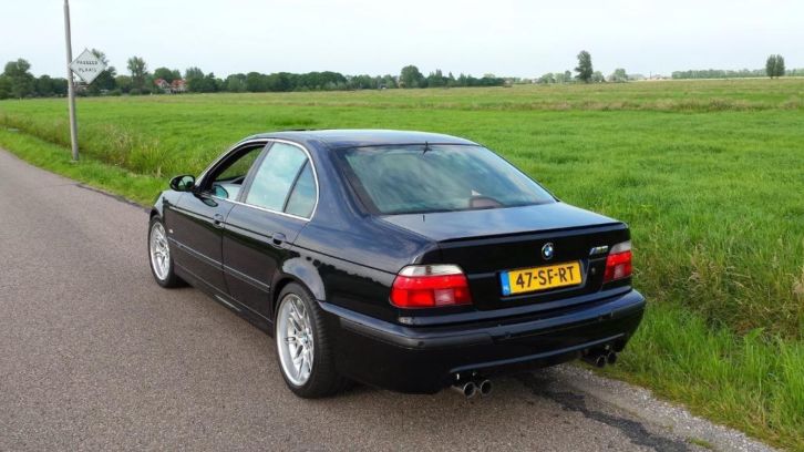 BMW 5-Serie 4.9 I M5 2000 Zwart