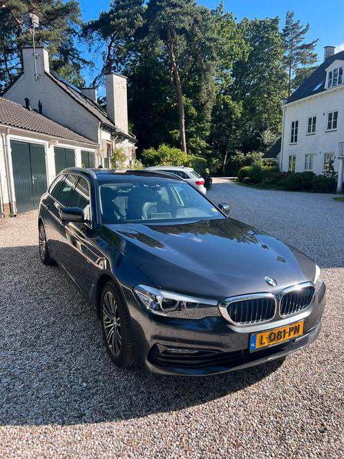 BMW 5-Serie 520i 184pk Aut. 2017 Grijs