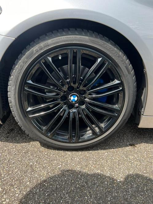 BMW 5-Serie 520i 263PK Aut. 2019 Dealer onderhouden.