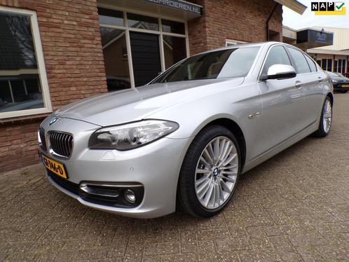 BMW 5-serie 520i Automaat  Leder  Navi  Schuifdak