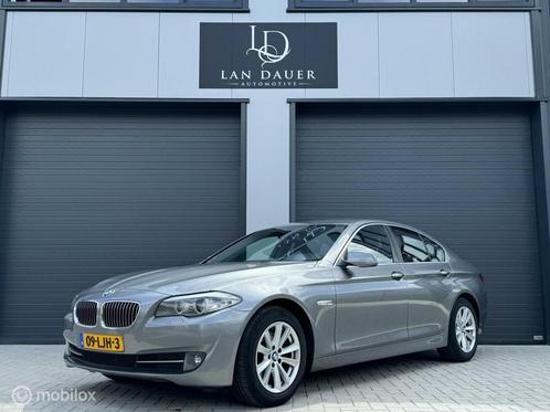 BMW 5-serie 523i High Executive  Automaat  Navi  Sensoren