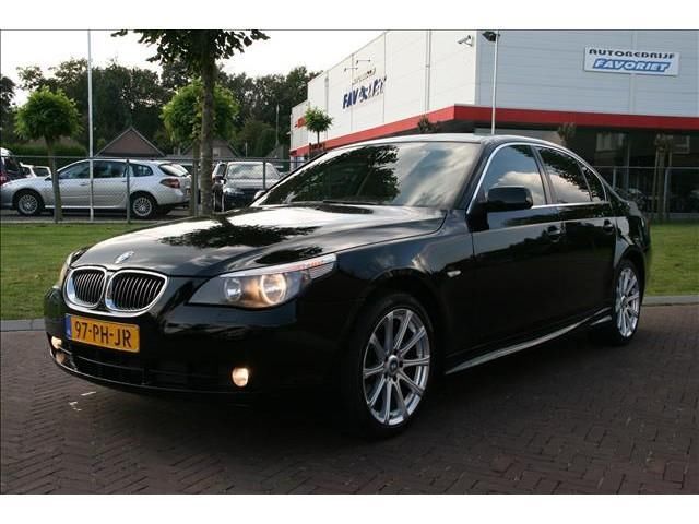 BMW 5 Serie 525 EXENAVIECCLMVBC (bj 2004, automaat)