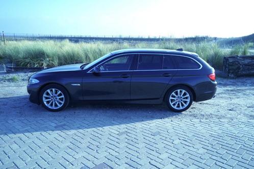 BMW 5-Serie 528i 180KW Touring High Executive 2013