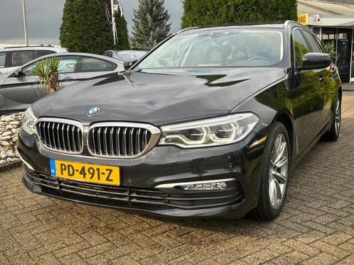 BMW 5 Serie 530D Touring 2017 Zwart Panodak NL Auto BTW