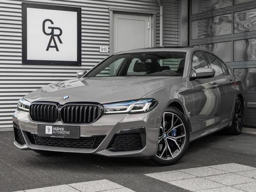 BMW 5 Serie 530i High Executive M Sport  Head-Up  Panorama