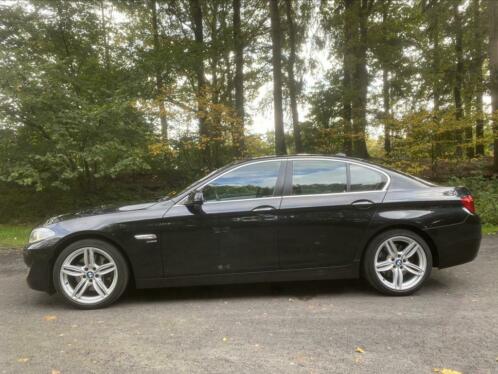 BMW 5-Serie 535I Xdrive AUT 2012 Zwart