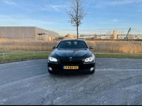 BMW 5-Serie (f10) 520i 184pk Aut. 2013 Zwart alcantara hemel