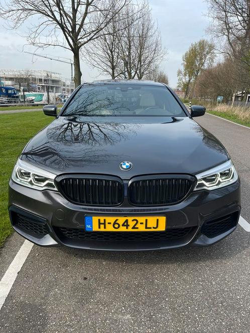 BMW 5-Serie (g30) 520i 184pk Aut. 2020 Grijs M pakket