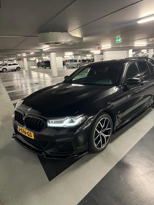 BMW 5-Serie (g30) Dealer onderhouden M-pakket 2020 Zwart BTW