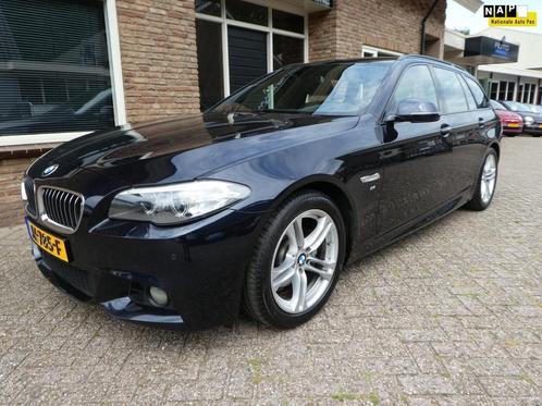 BMW 5-serie Touring 520i Executive Automaat  Leder  Navi 