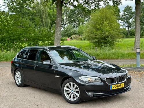 BMW 5-serie Touring 520i   Executive  NAP  F11 