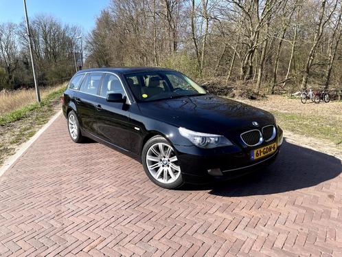 BMW 5-Serie Touring 525i Business LineAUTLEDERPANO18Inch