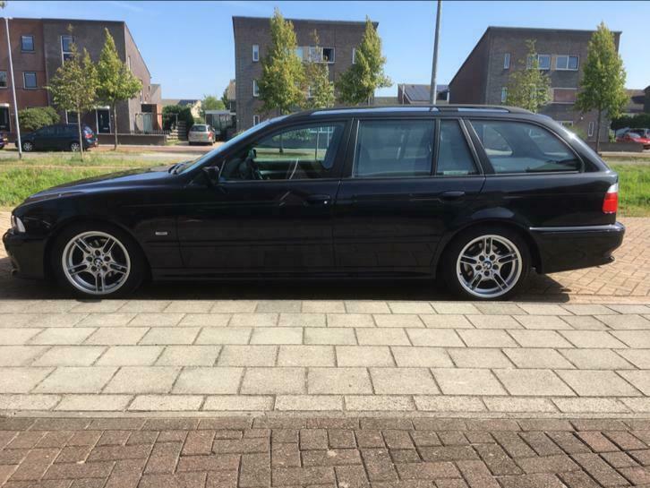 BMW 530i edition  Touring AUT 2002 Youngtimer (161.000km)