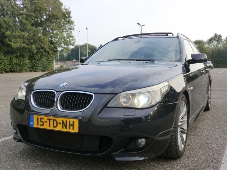 BMW 535D Touring M-Performance  100 FULL OPTIONS