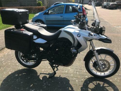 BMW 650GS twin (800cc)