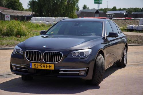 BMW 7-Serie 3.0 730LD 2014 Grijs Pano Leer Head Up. 179 KM