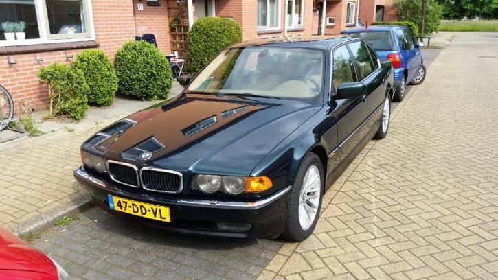 BMW 7-Serie 3.5 I 735 L AUT 1999 Groen 276563km