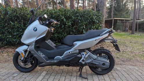 BMW C600 sport full options.