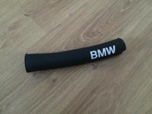 BMW Crossbar Pad