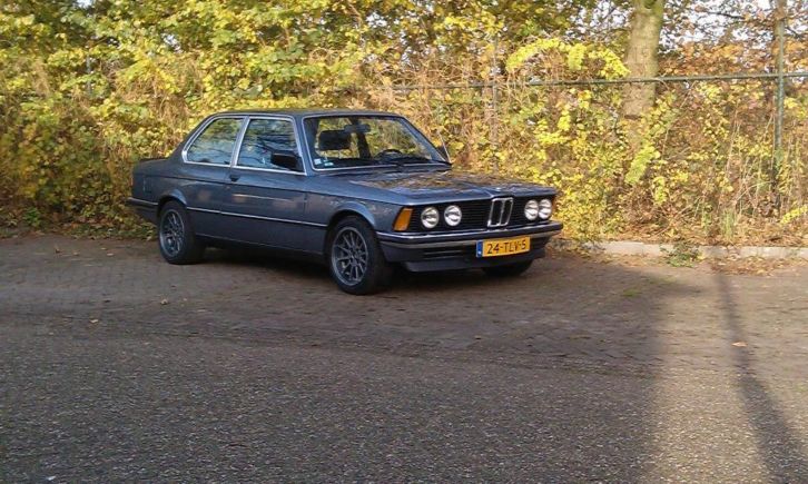 BMW E21 318i met 5-bak