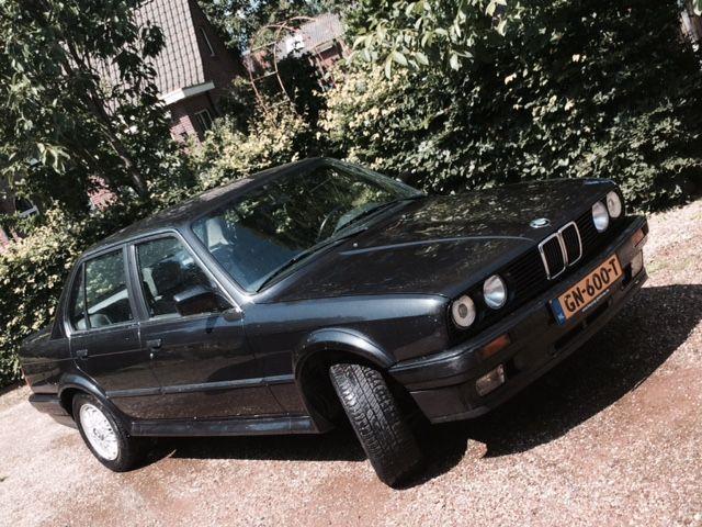 BMW E30 325iX - 1987