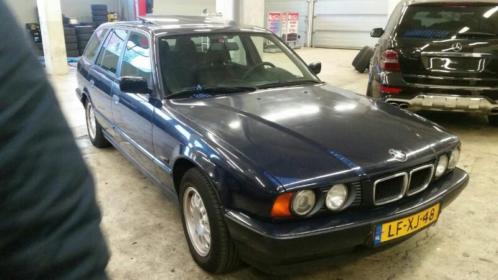 Bmw e34 518i 1995 met kenteken voor onderdelen 