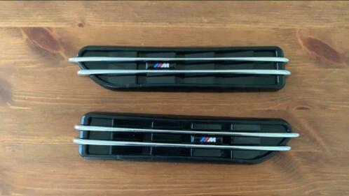 BMW e6961 M5 side vents