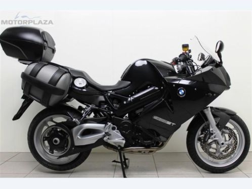 BMW F 800 ST ABS (bj 2013)