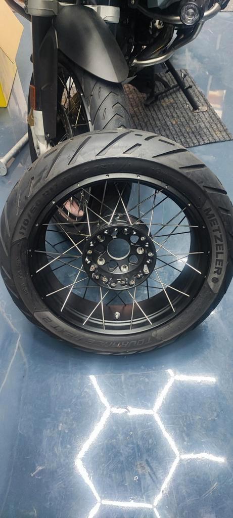 Bmw gs achter wiel, bmw gs 1250 velg, bmw adventure velg