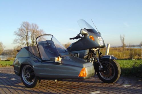 BMW K100RT met EML zijspan