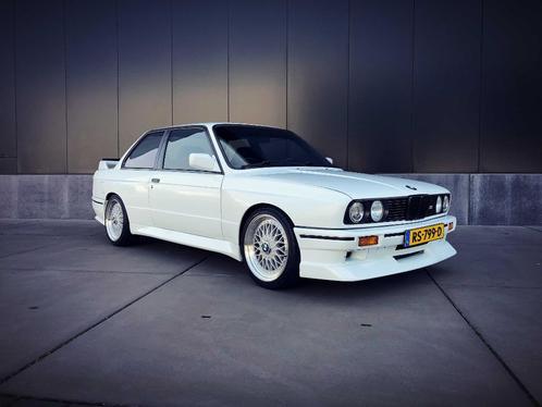 BMW M3 E30 Tribute 2.5 1988 Wit