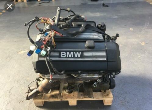 Bmw M54B25 motor