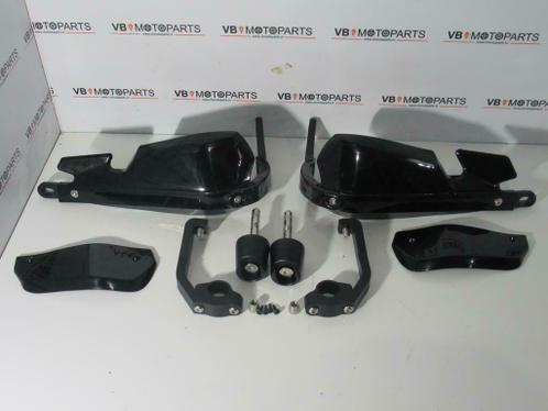 BMW Nine T Handkappen zwart