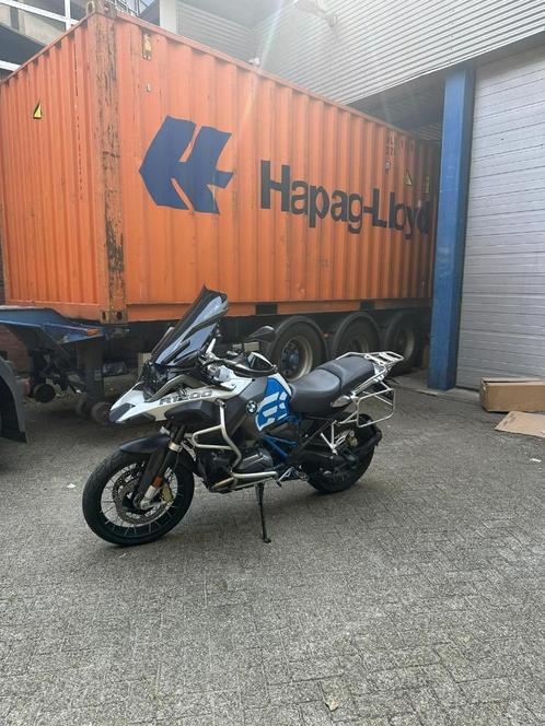 BMW R 1200 GS LC ADVENTURE met TFT scherm