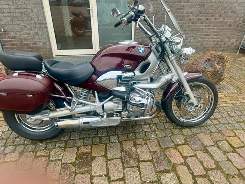 BMW R1200C cruiser. Km. Stand 19200 chroomwerk zeer mooi.