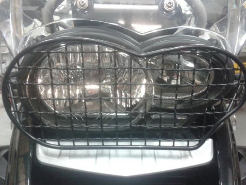 BMW R1200GS koplamprooster luchtfilter zijkofferdragers 