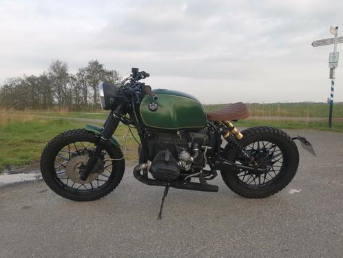 Bmw R80 caferacer - bobber in British racing green