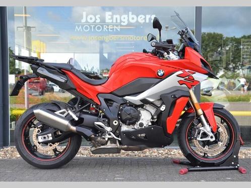 BMW S 1000 XR  2020  Racing Red
