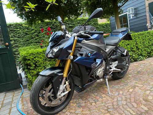 BMW S1000R