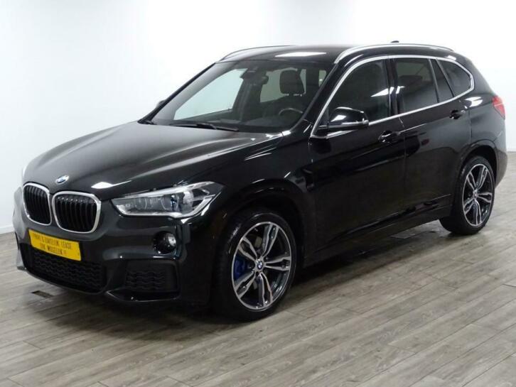 BMW X1 20i High Executive M-Sport Automaat leder Navi Nr 076