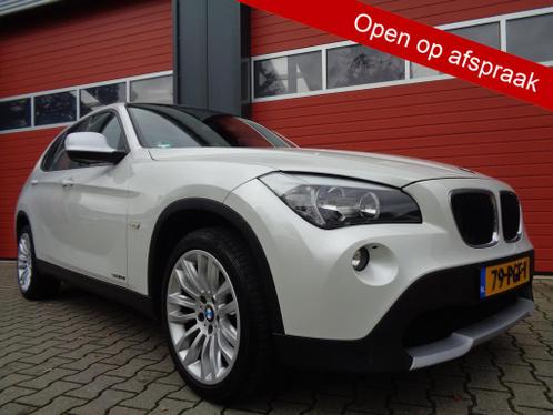 BMW X1 sDrive18i Executive NL-Auto, Navi, Panorama dak