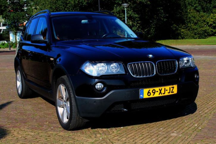 BMW X3 2.0 D Goed onderhouden met alle onderhoudspapieren