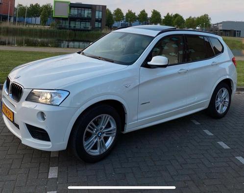 BMW X3 20i BOMVOL PANO DAK  M PAKKET  VOL LEDER  CAMERA