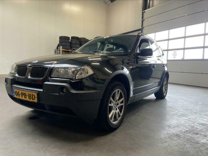 BMW X3 2.5 I 2004 Zwart