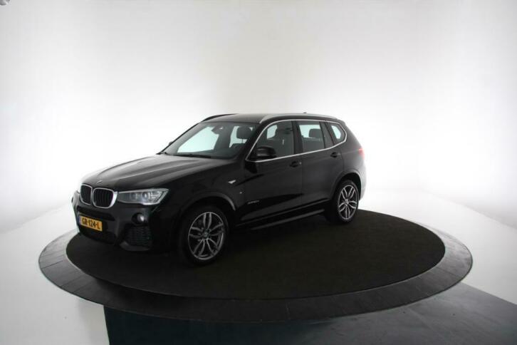 BMW X3 M uitvoering 20D Xdrive Aut8 2015 Zwart