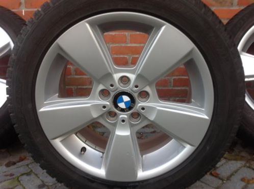 BMW X3 X5 winterbanden dunlop 18 inch lichtmetalen velgen 