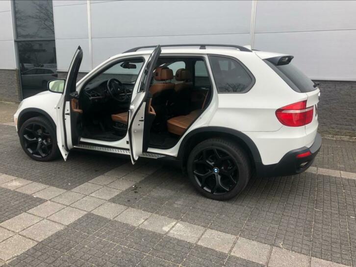 Bmw X5 3.0si  aut  7pers  leer panoramadak  xenon