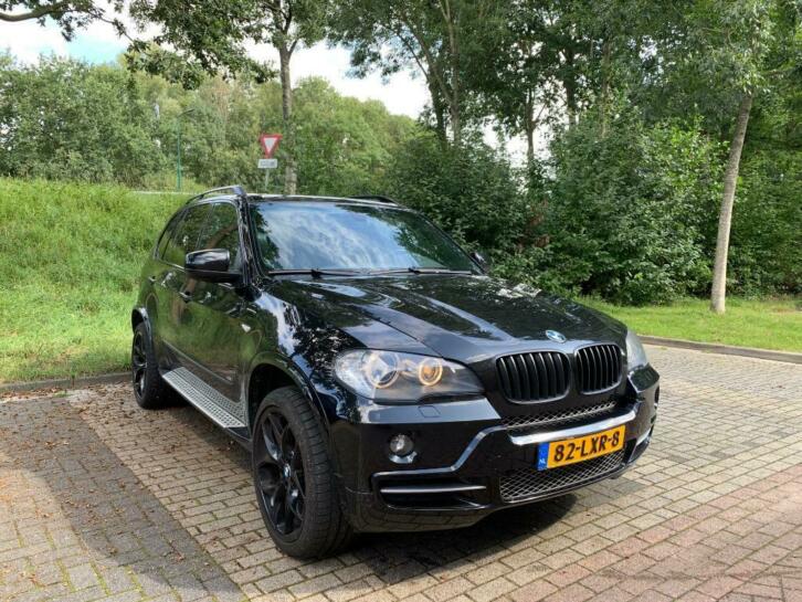 BMW X5 4.8i High Executive Sport M Pano Leder AUT 7-Persoons