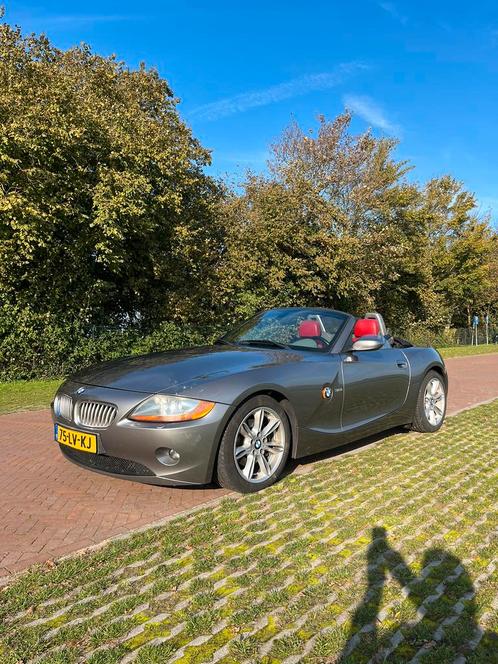 BMW Z4 3.0 I Roadster 2003 Grijs